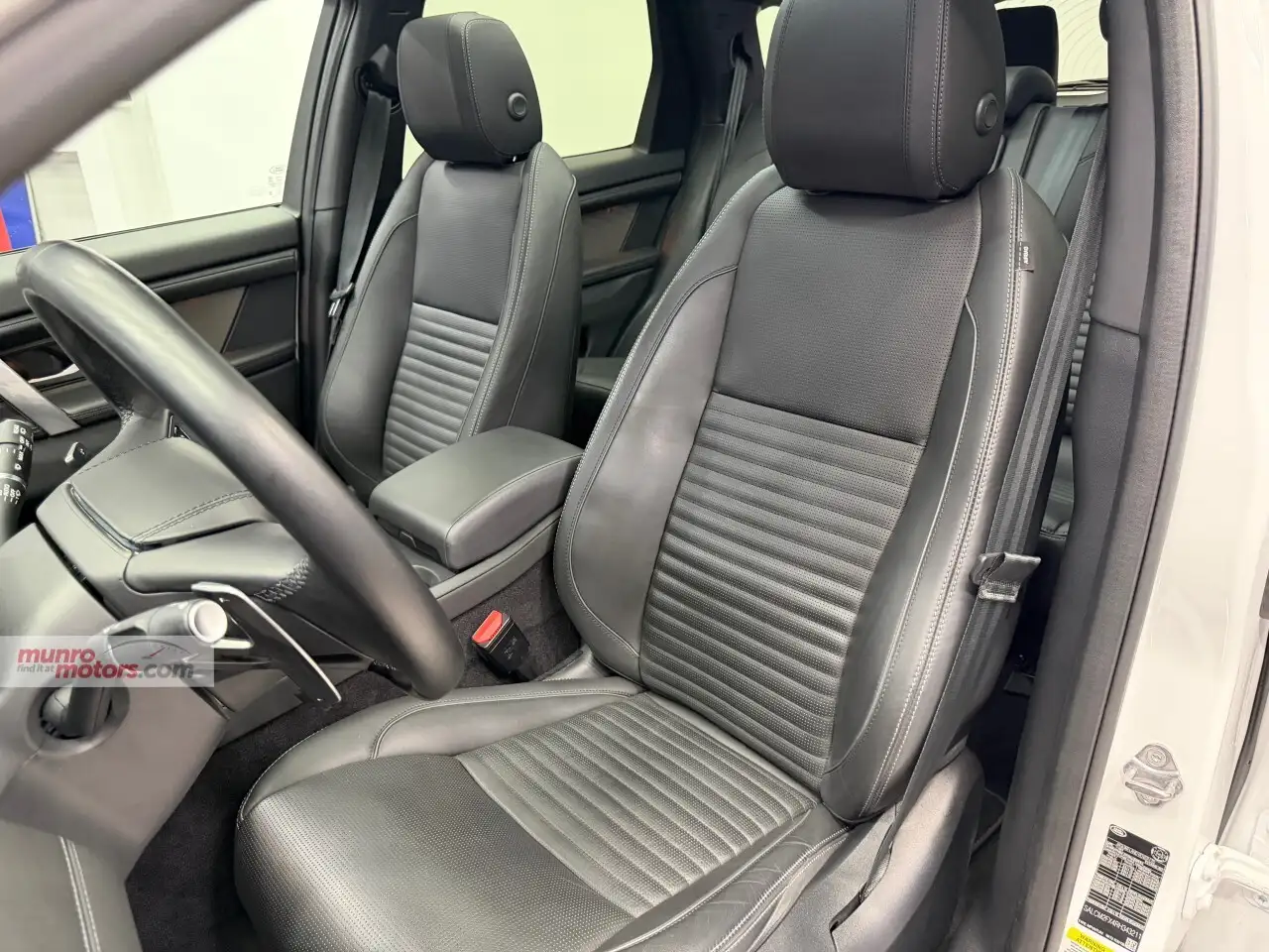 Land Rover Discovery Sport снимка Land Rover Discovery Sport