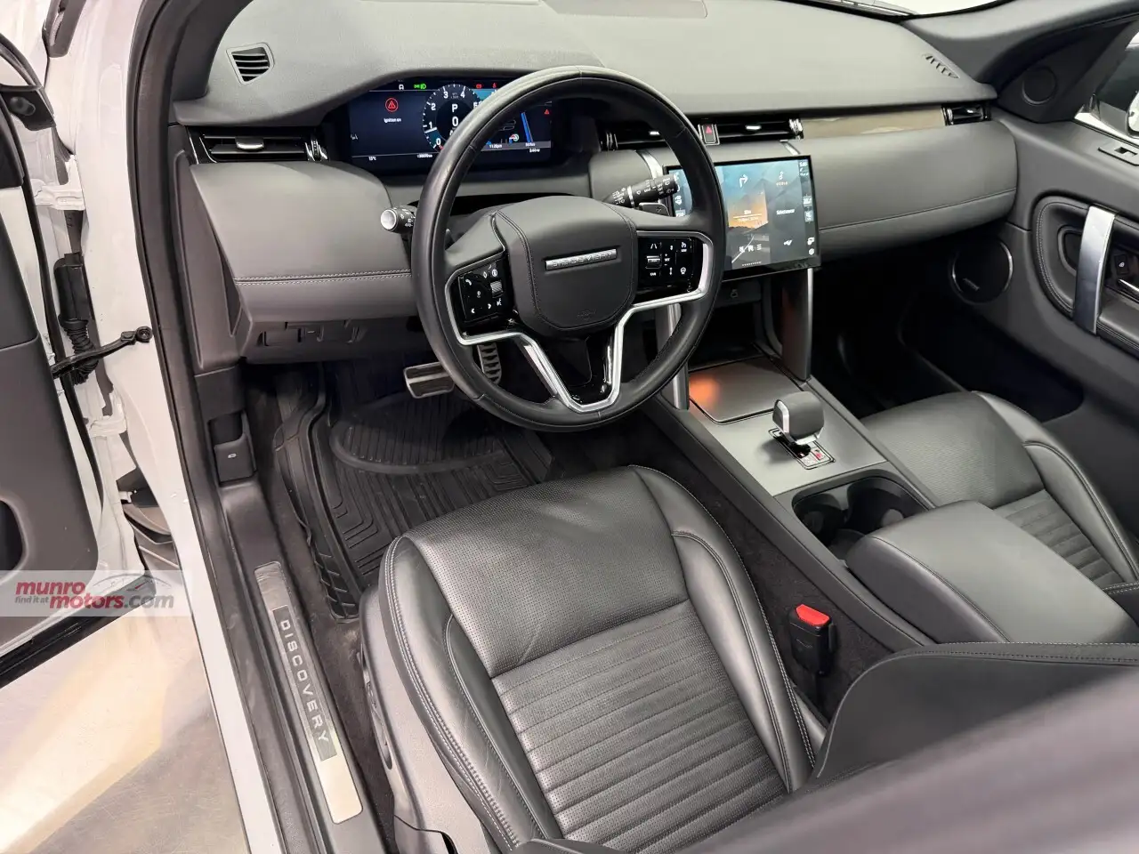 Land Rover Discovery Sport снимка Land Rover Discovery Sport