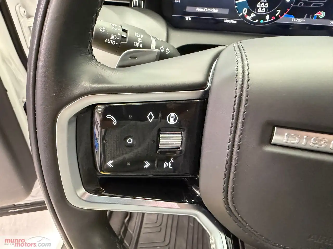 Land Rover Discovery Sport снимка Land Rover Discovery Sport