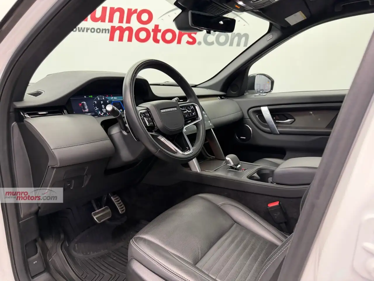 Land Rover Discovery Sport снимка Land Rover Discovery Sport