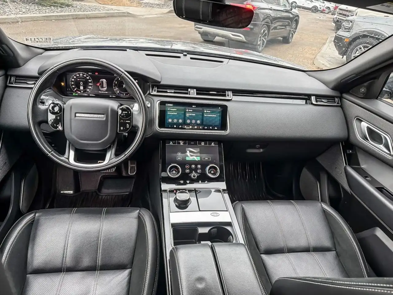 Land Rover Range Rover Velar снимка Land Rover Range Rover Velar