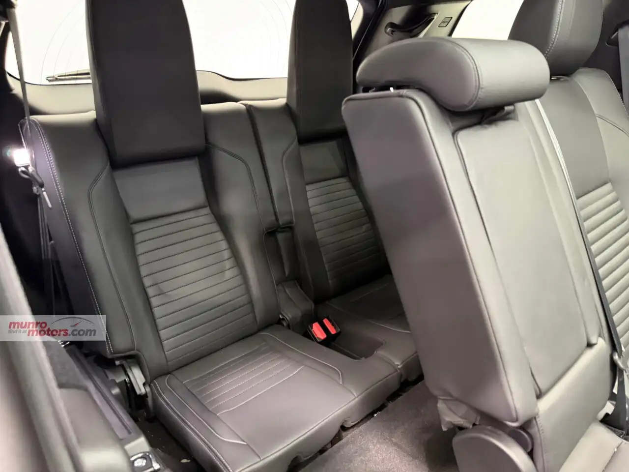 Land Rover Discovery Sport снимка Land Rover Discovery Sport