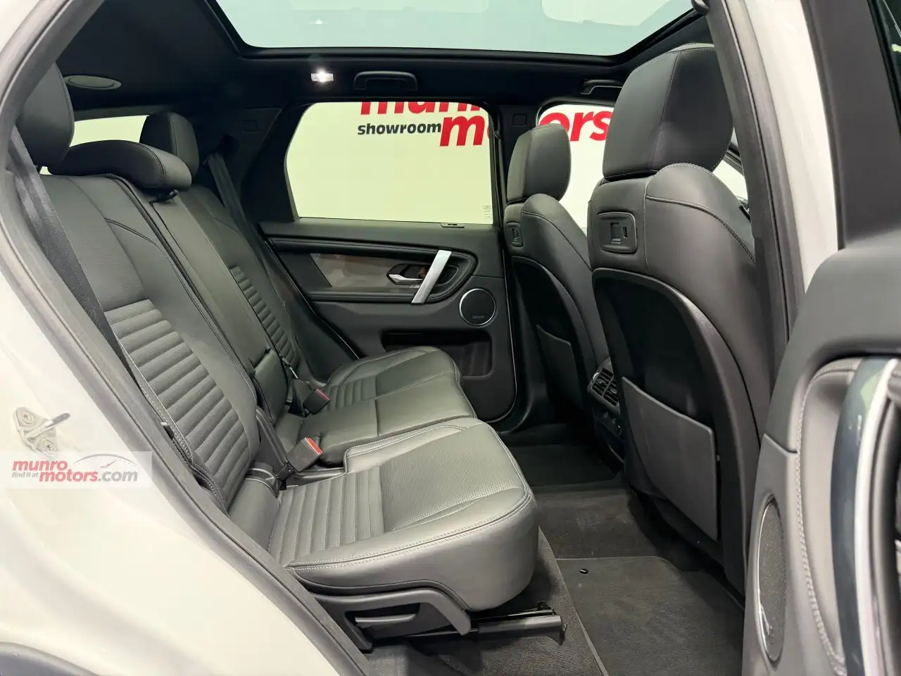 Land Rover Discovery Sport снимка Land Rover Discovery Sport
