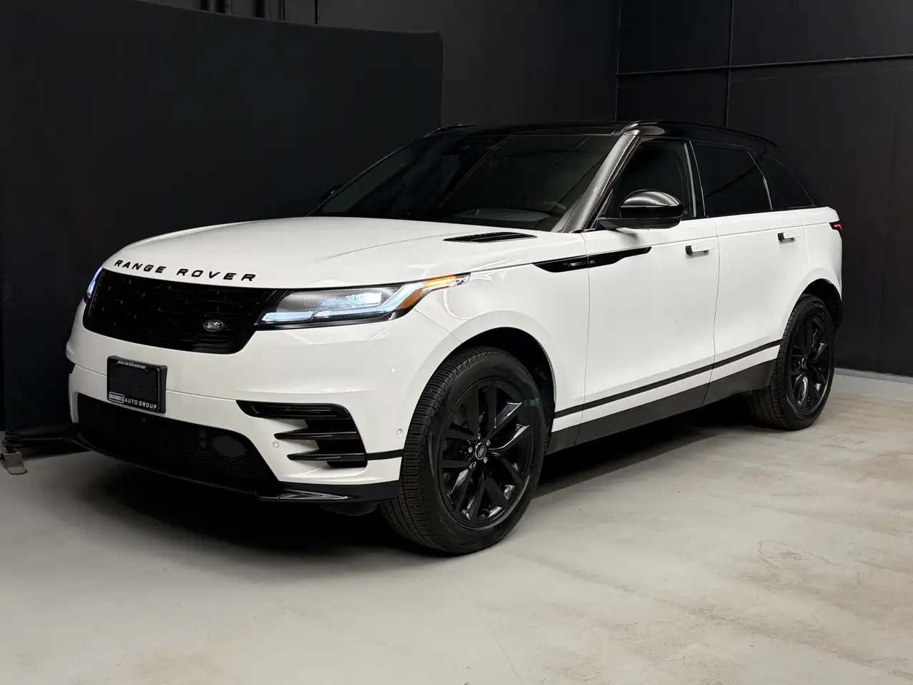Land Rover Range Rover Velar снимка Land Rover Range Rover Velar