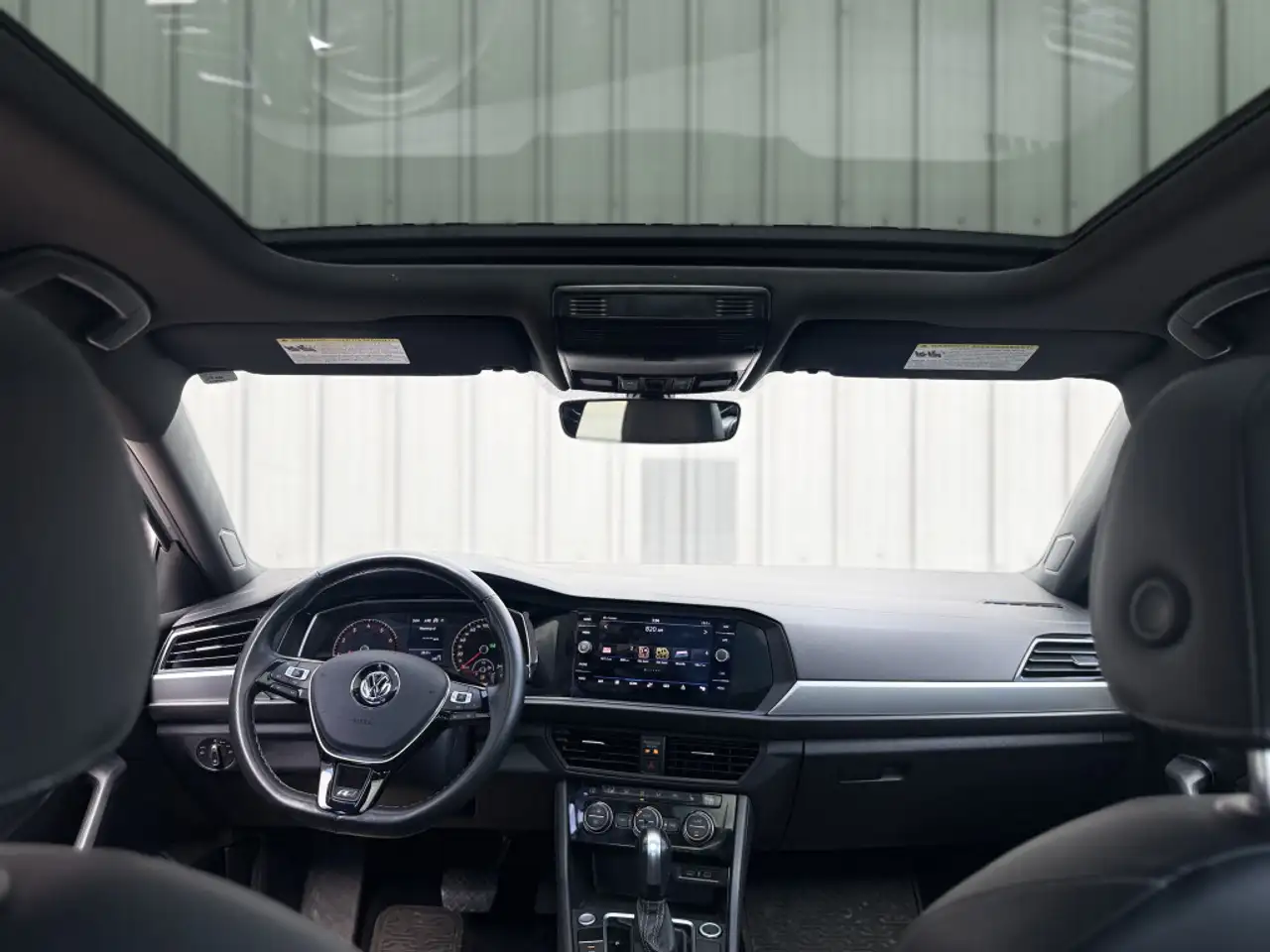 Volkswagen Jetta photo Volkswagen Jetta