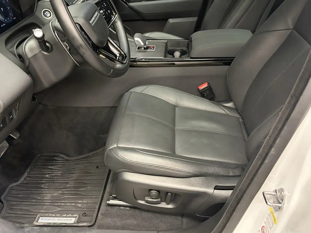 Land Rover Range Rover Velar снимка Land Rover Range Rover Velar