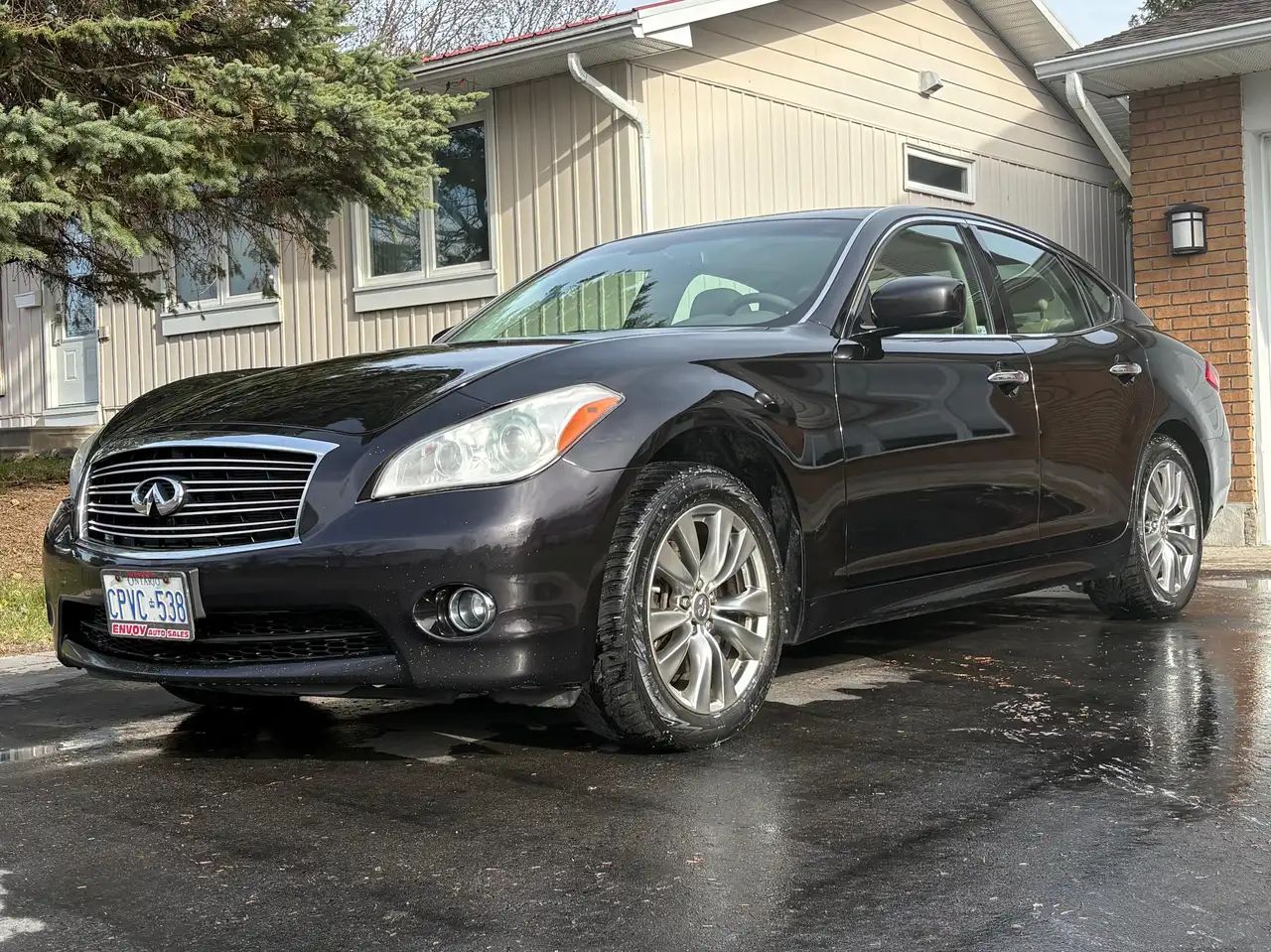 Infiniti M photo Infiniti M