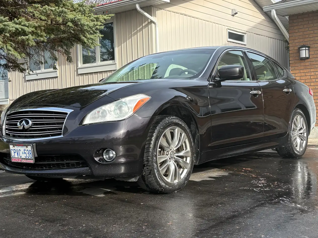 Infiniti M photo Infiniti M