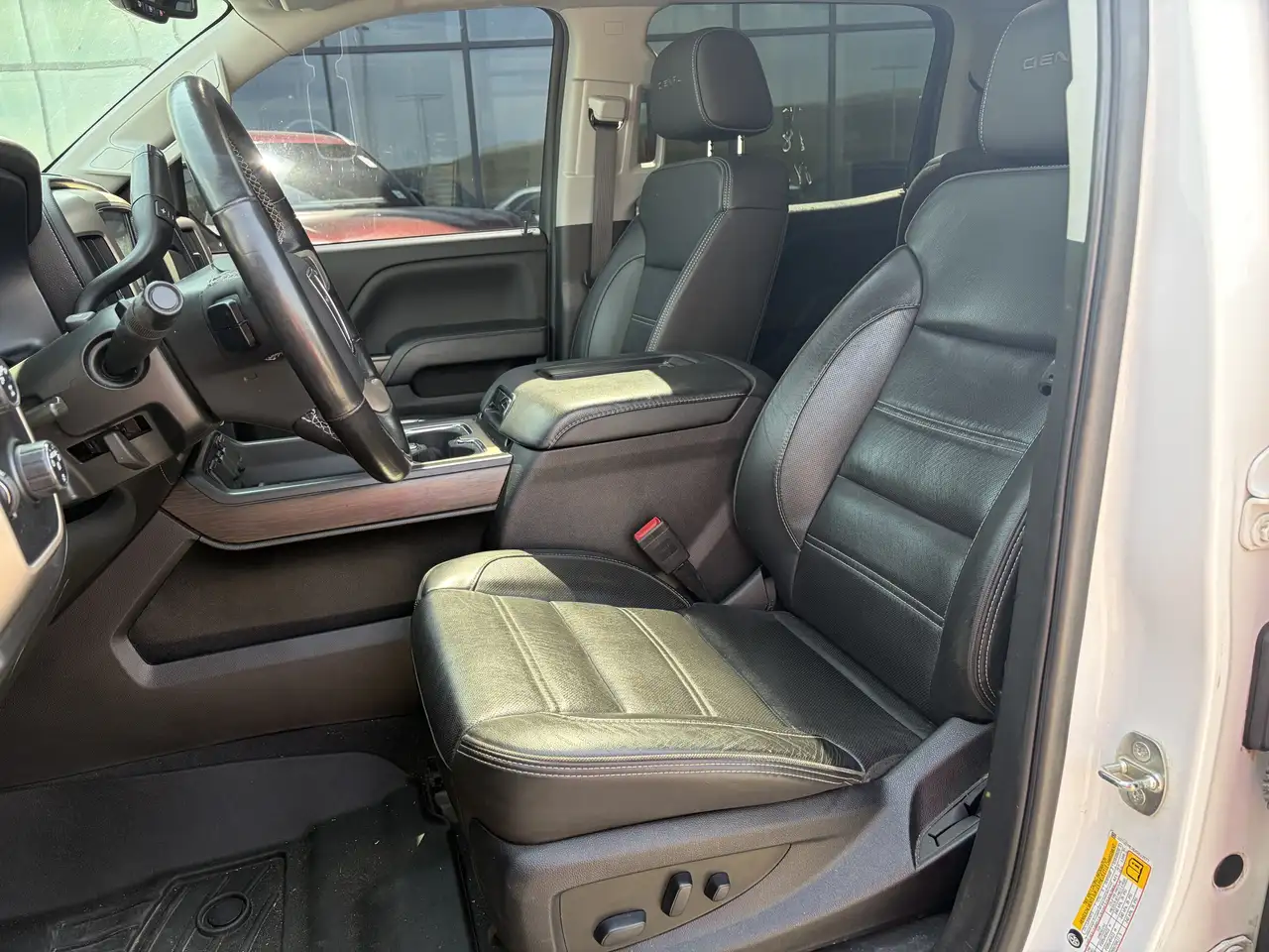 GMC Sierra 1500 снимка GMC Sierra 1500