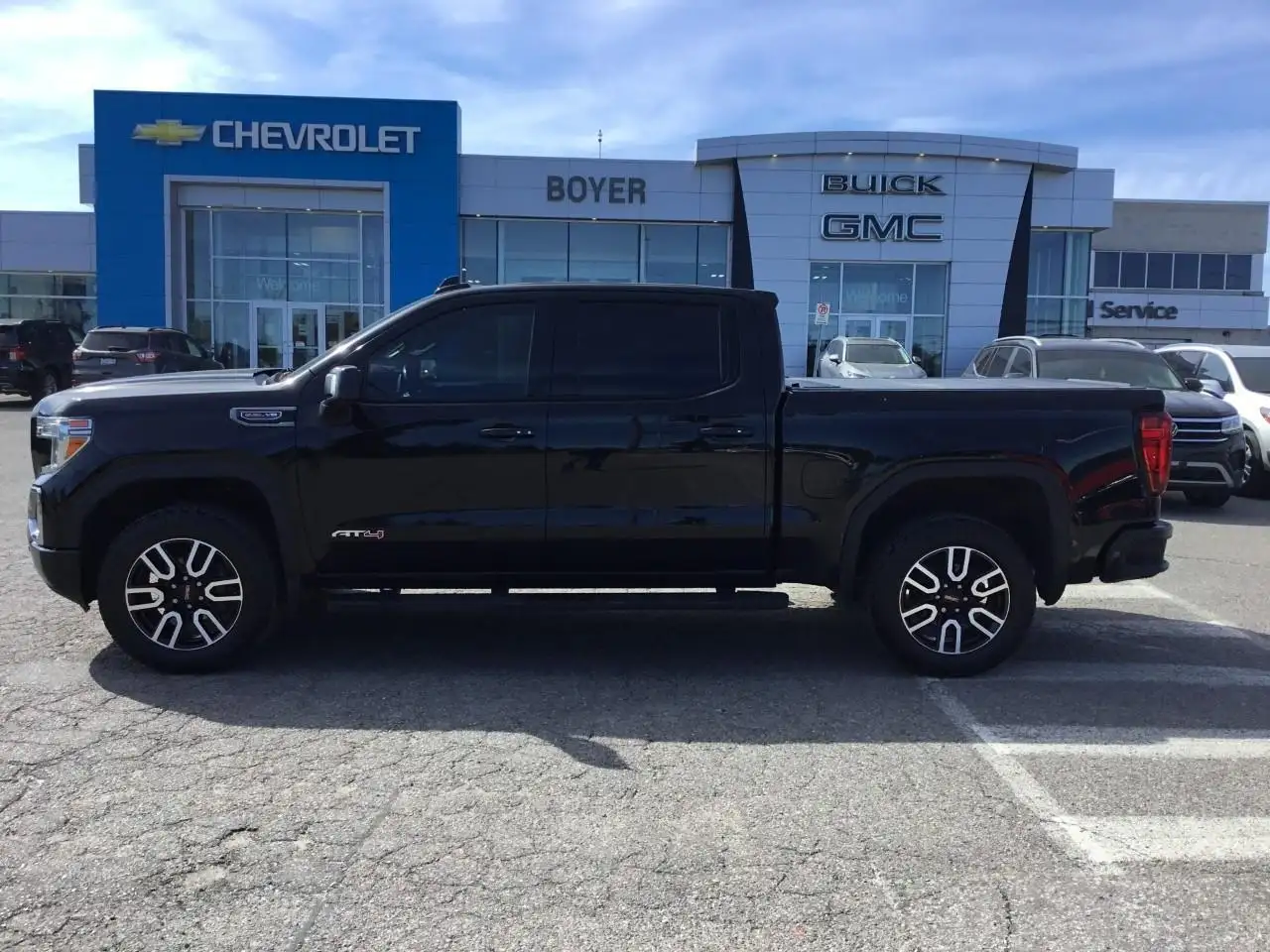 GMC Sierra 1500 снимка GMC Sierra 1500