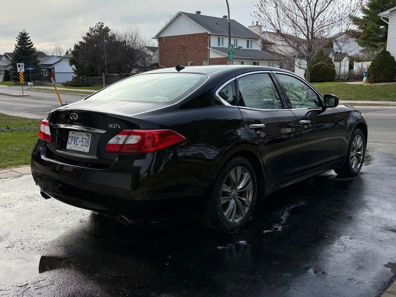 Infiniti M photo Infiniti M