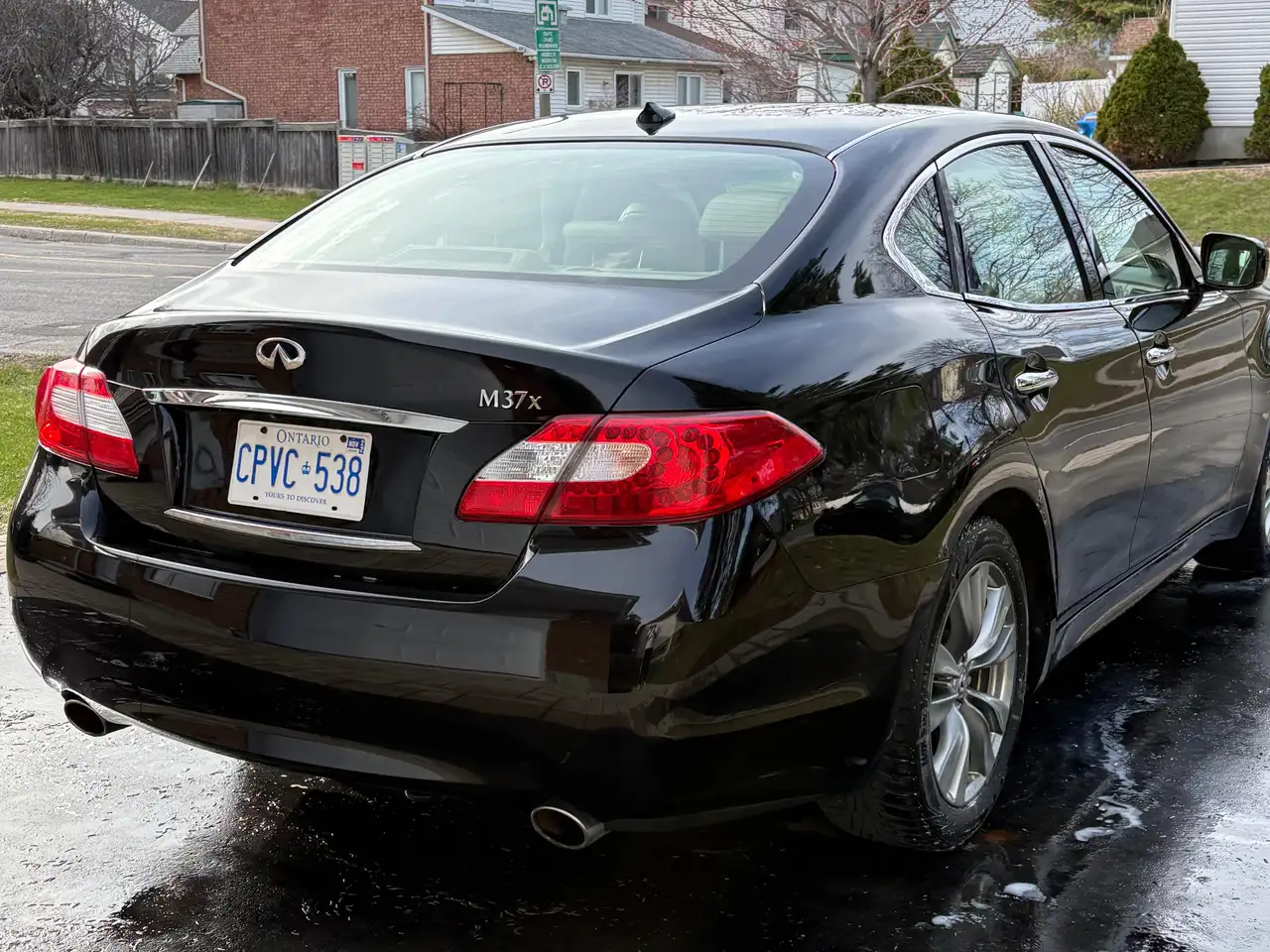 Infiniti M photo Infiniti M