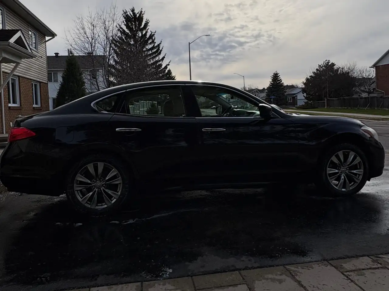 Infiniti M photo Infiniti M