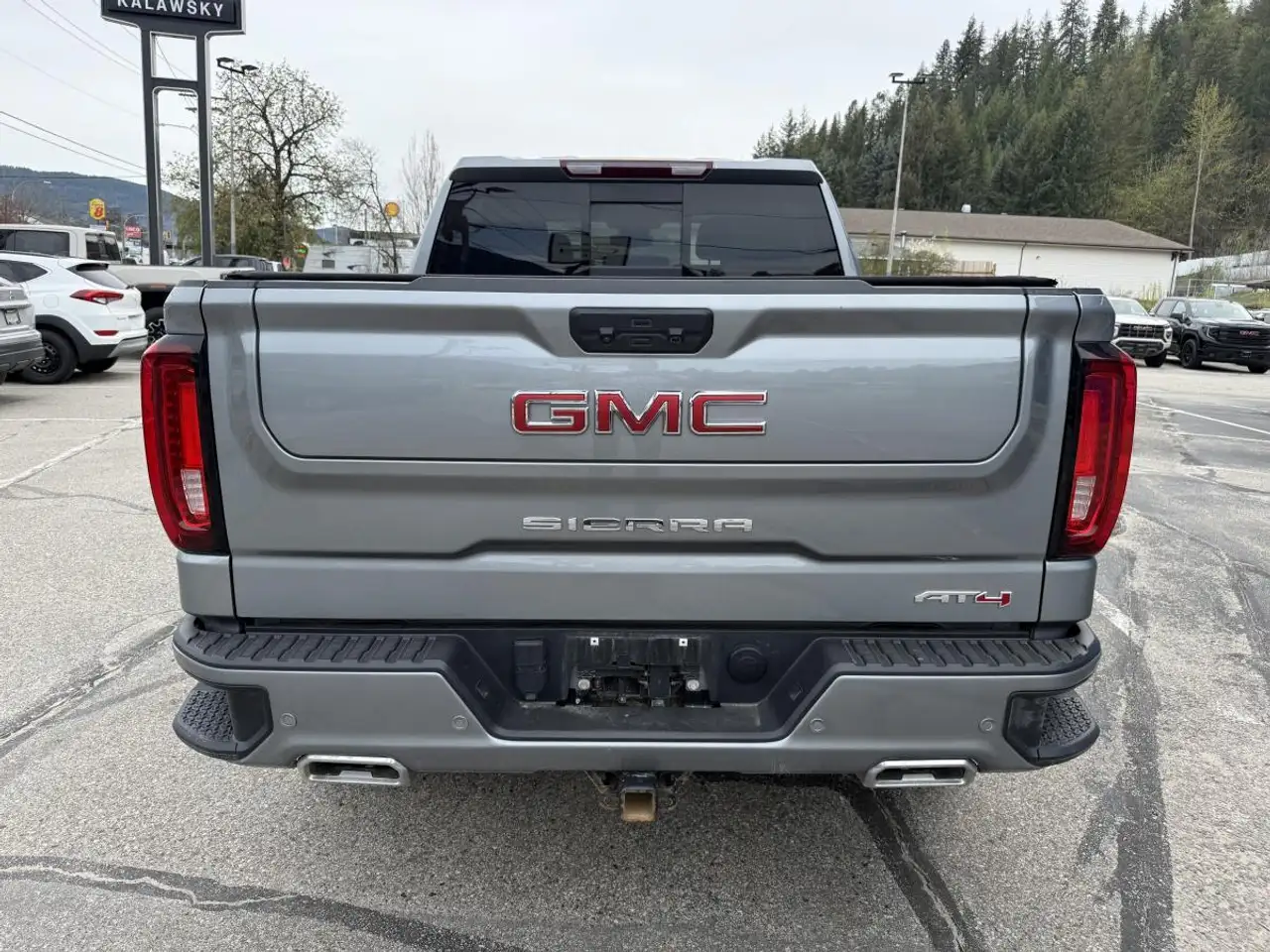 GMC Sierra 1500 снимка GMC Sierra 1500