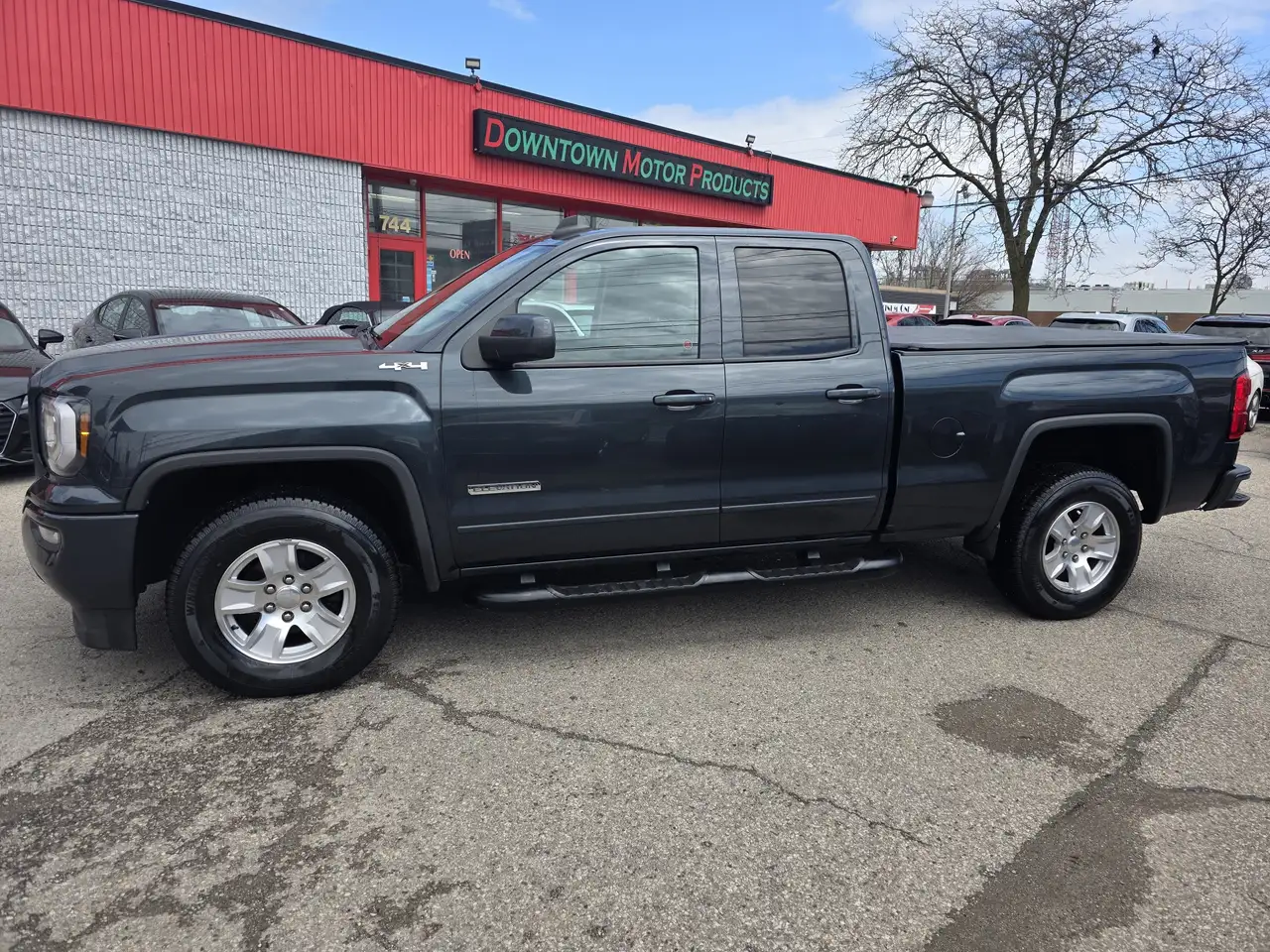 GMC Sierra 1500 photo GMC Sierra 1500