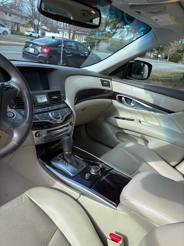 Infiniti M photo Infiniti M