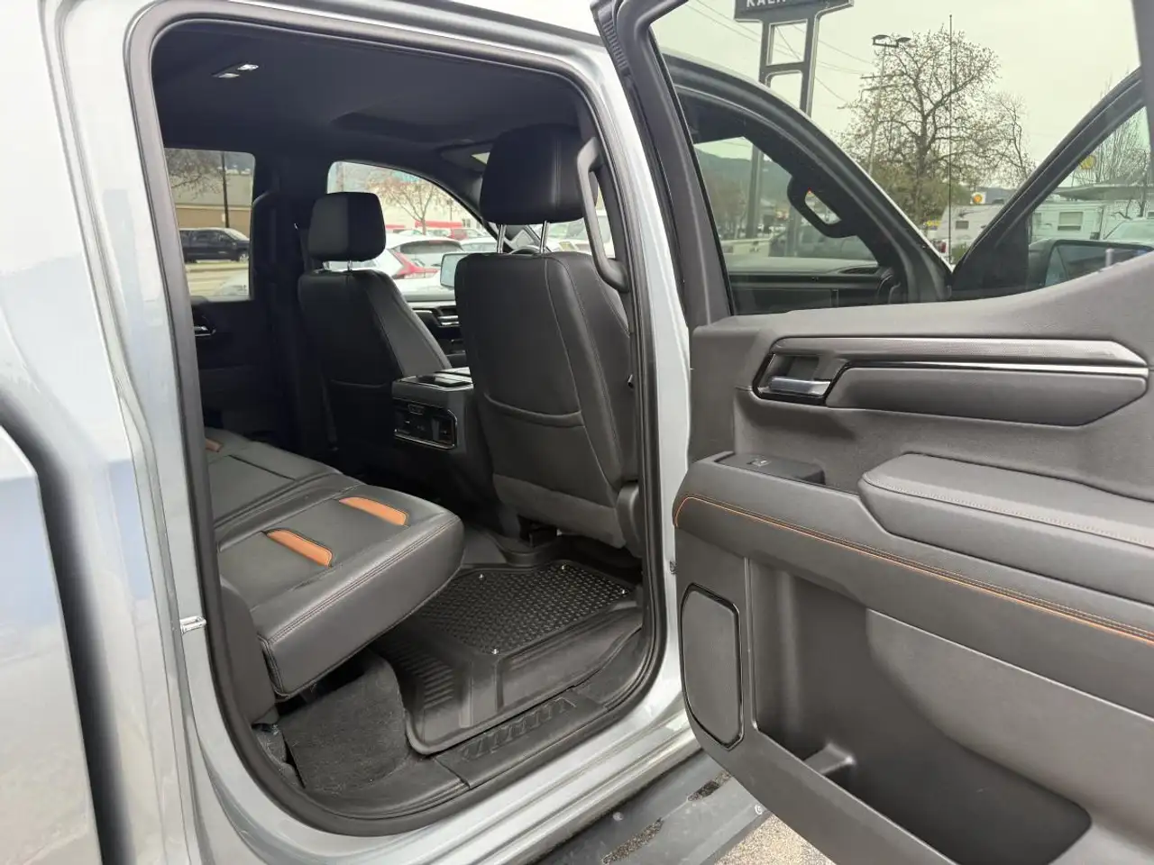 GMC Sierra 1500 снимка GMC Sierra 1500