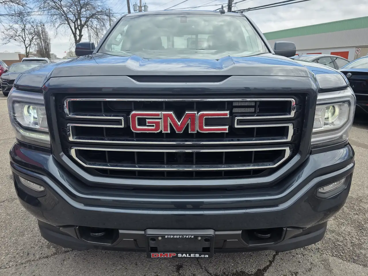 GMC Sierra 1500 photo GMC Sierra 1500