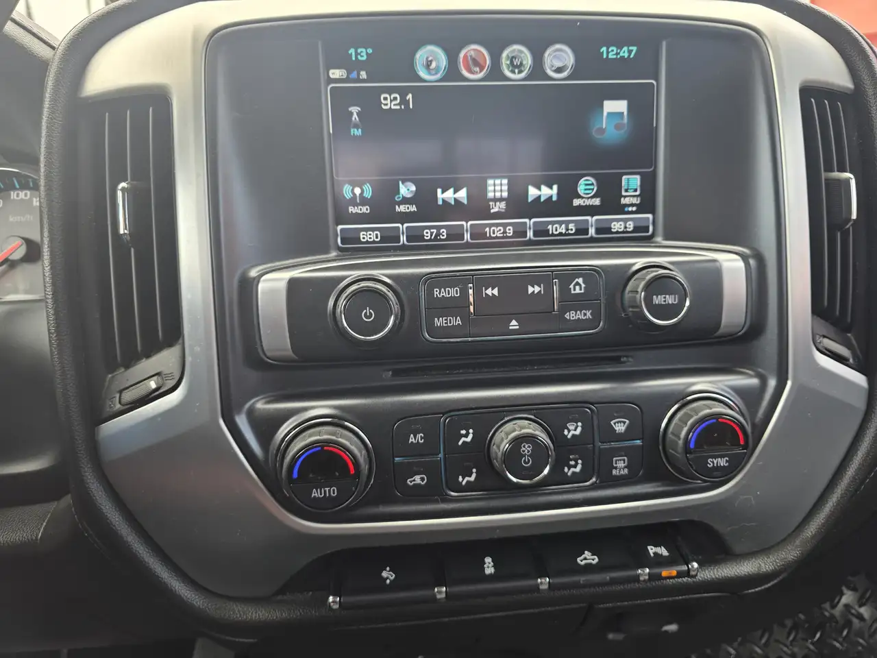 GMC Sierra 1500 photo GMC Sierra 1500