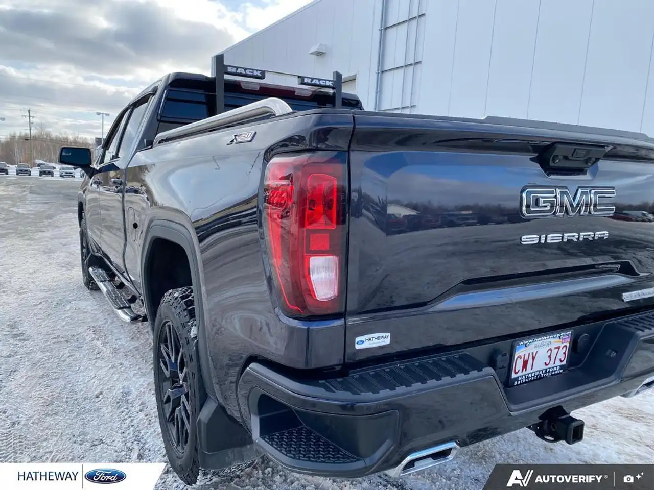 GMC Sierra 1500 photo GMC Sierra 1500