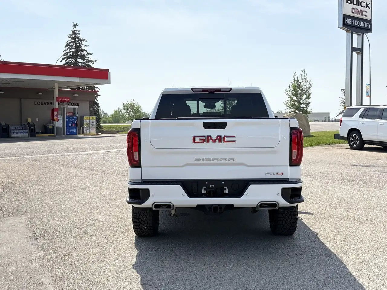 GMC Sierra 1500 photo GMC Sierra 1500