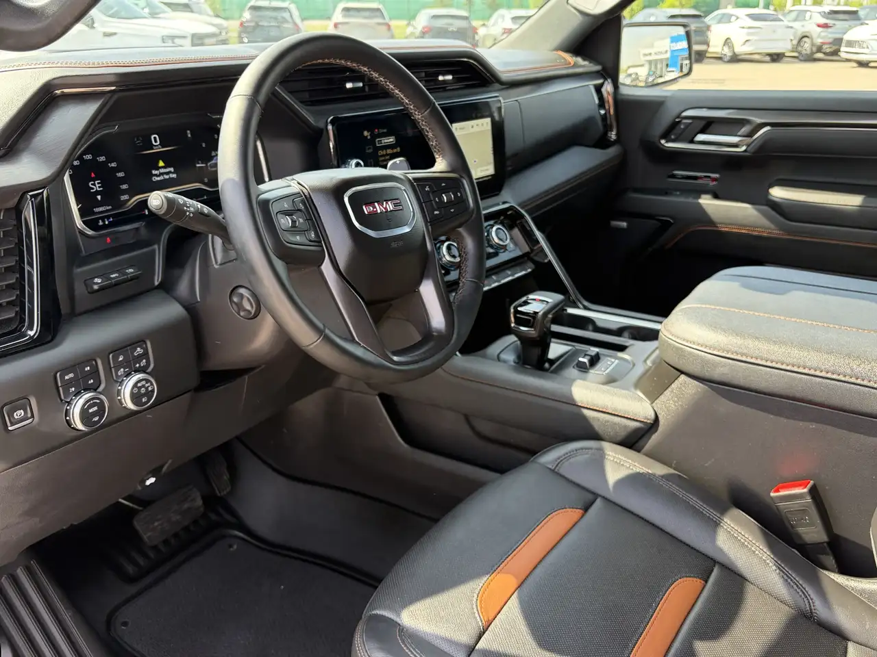 GMC Sierra 1500 photo GMC Sierra 1500
