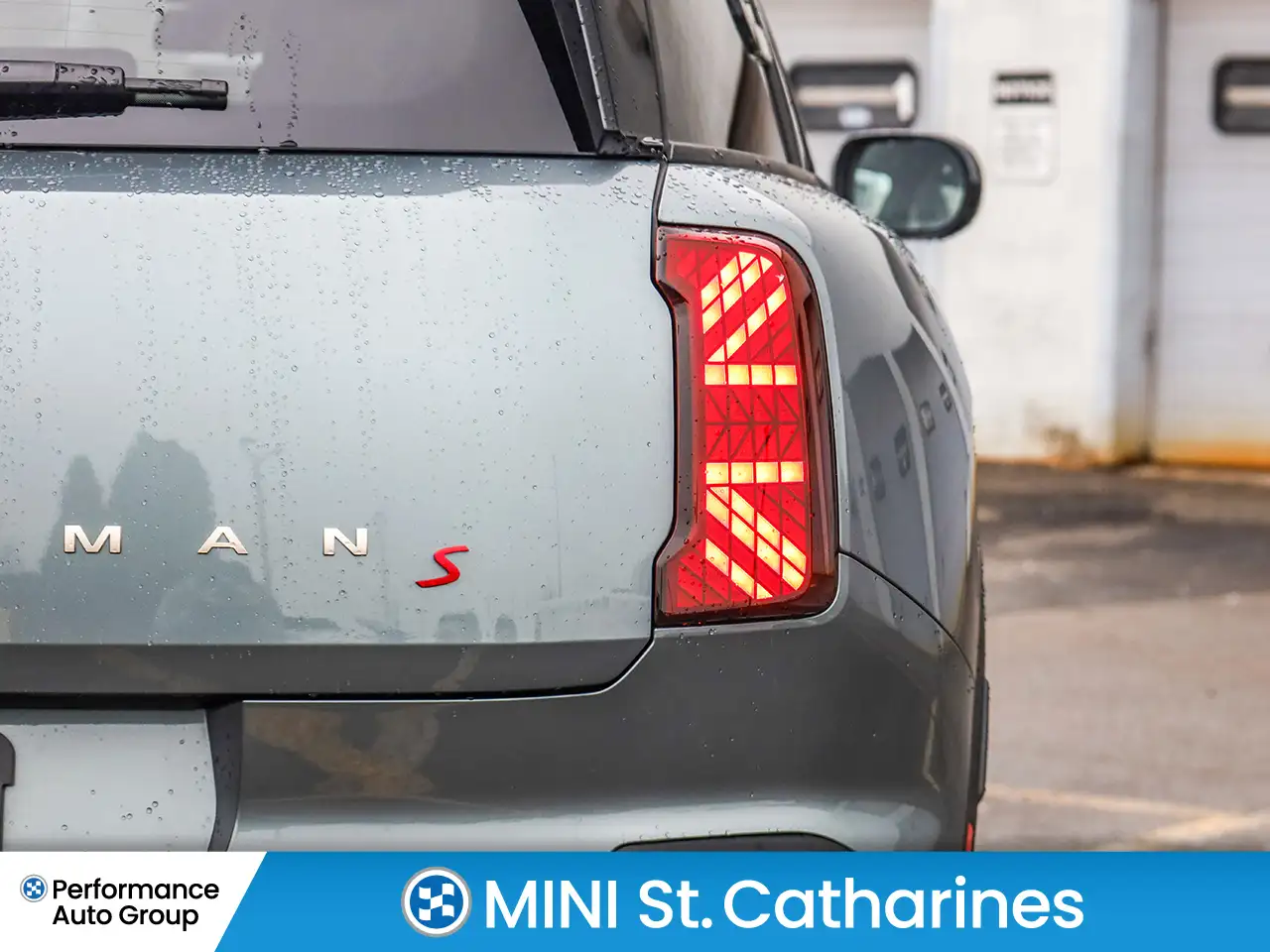 MINI Countryman photo MINI Countryman