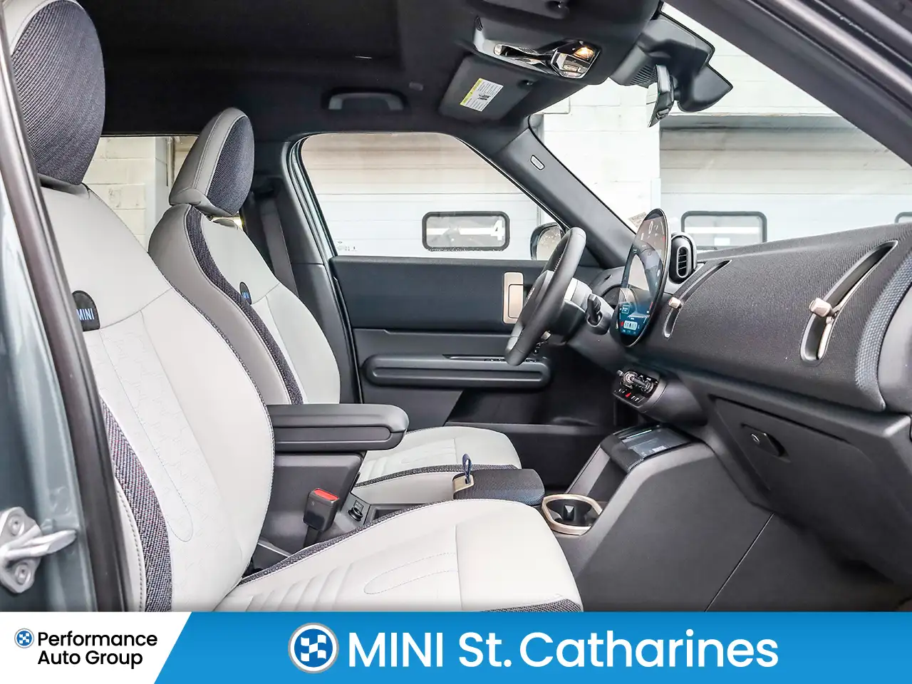 MINI Countryman photo MINI Countryman