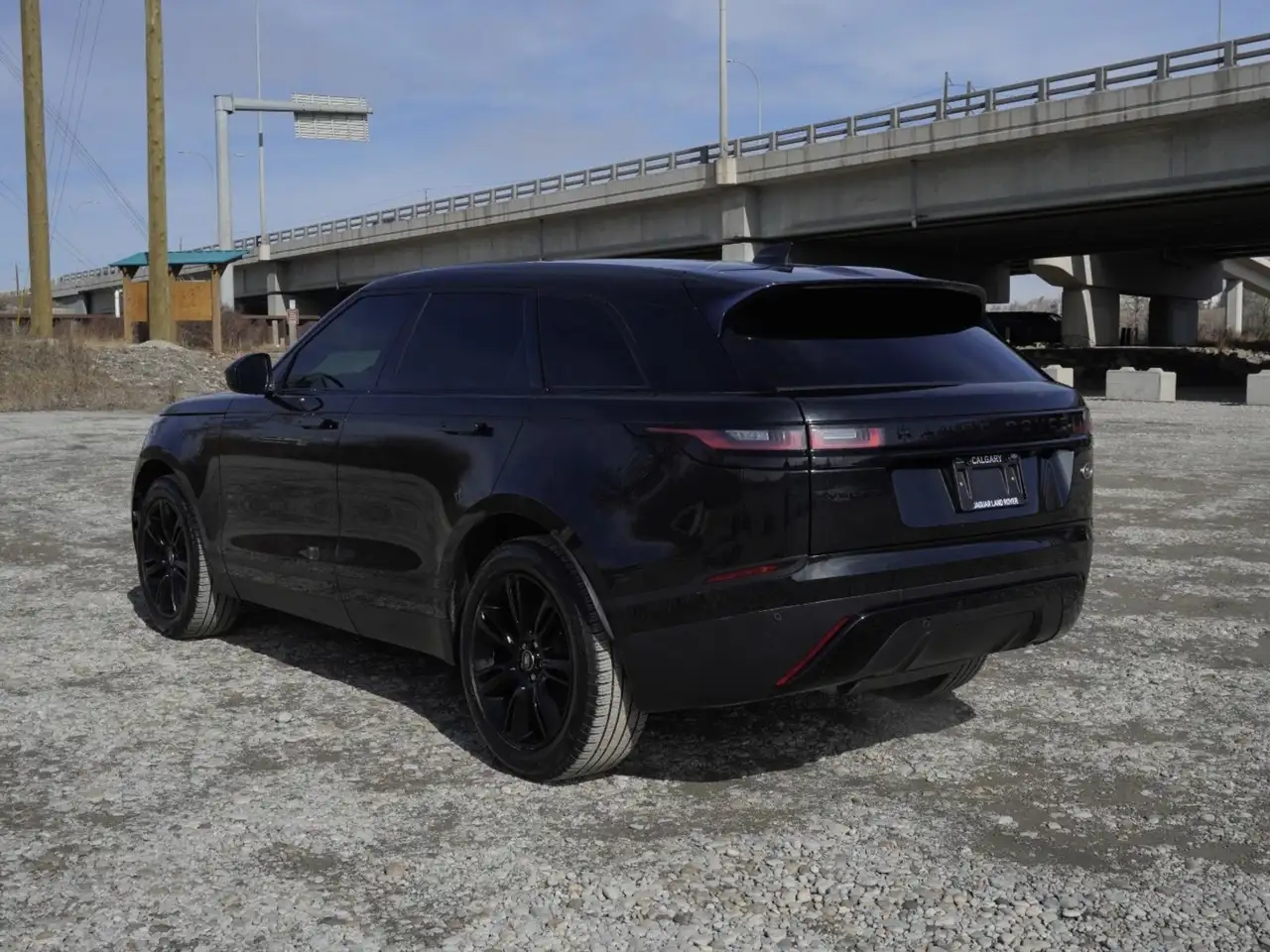 Land Rover Range Rover Velar photo Land Rover Range Rover Velar