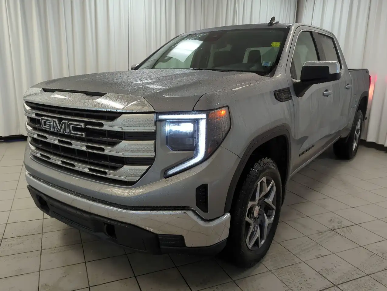 GMC Sierra 1500 снимка GMC Sierra 1500