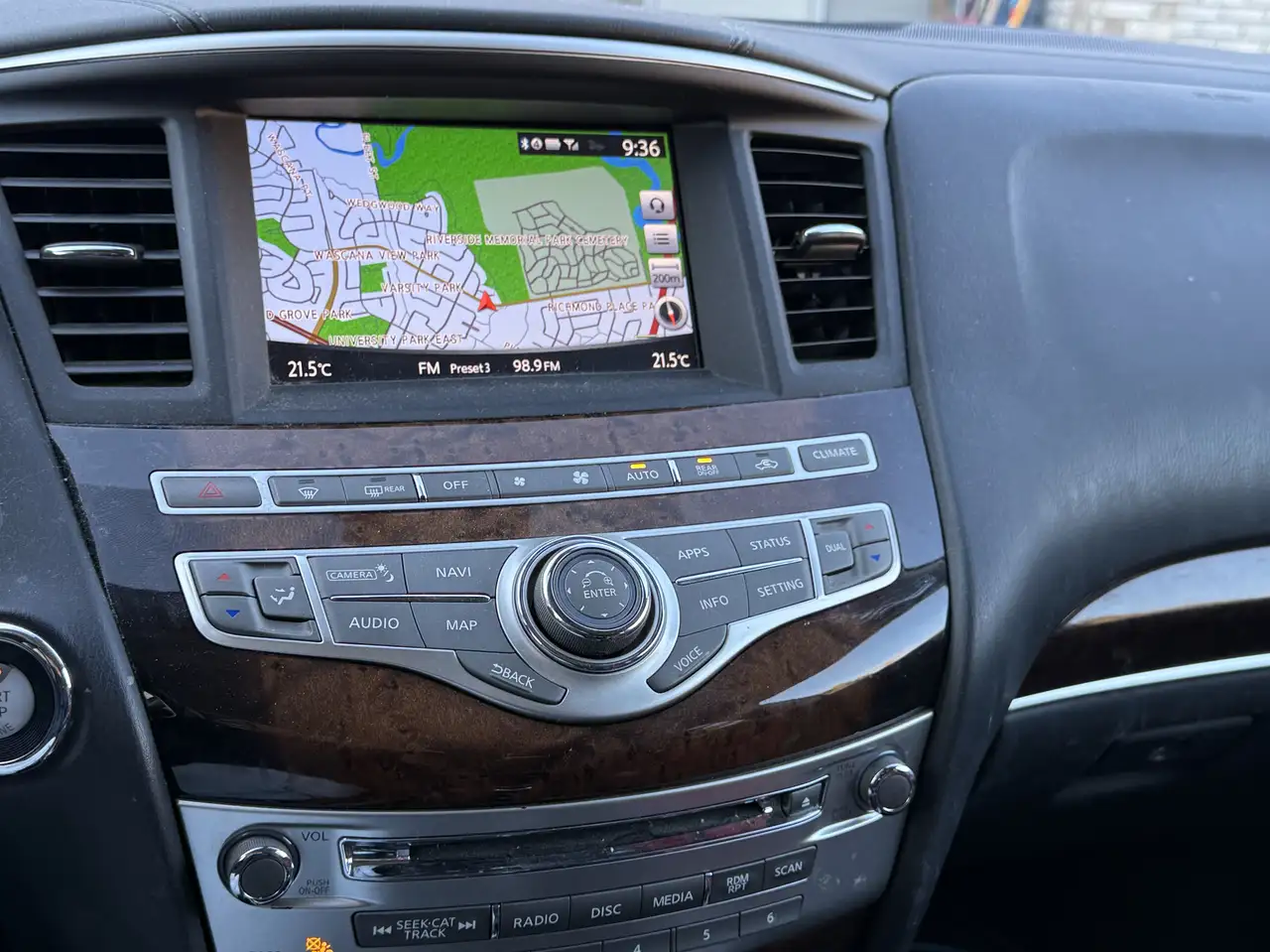 Infiniti QX60 fotografie Infiniti QX60