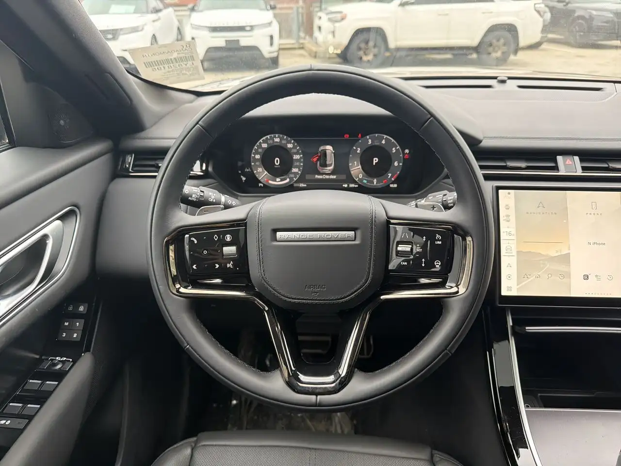 Land Rover Range Rover Velar снимка Land Rover Range Rover Velar