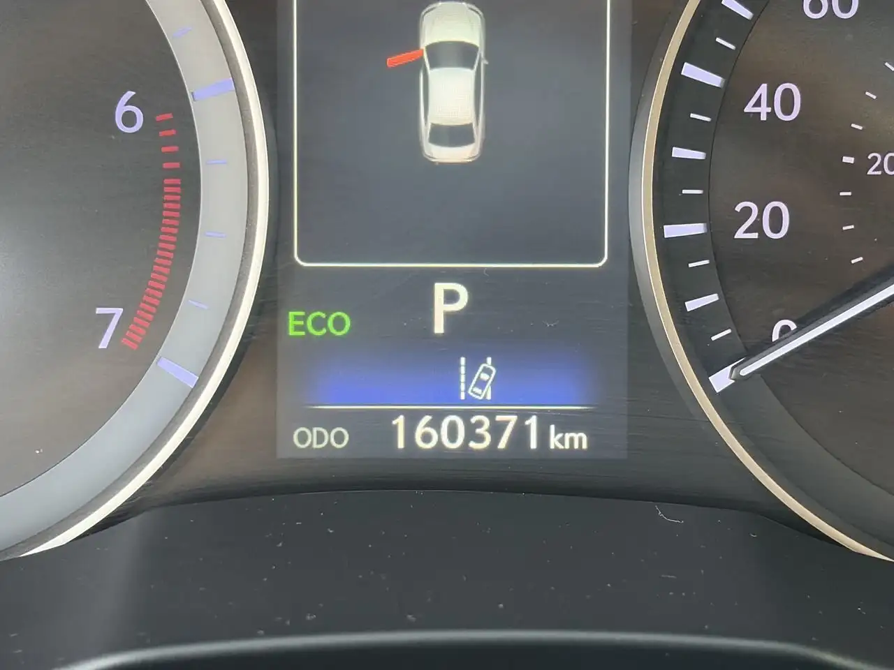 Lexus ES снимка Lexus ES