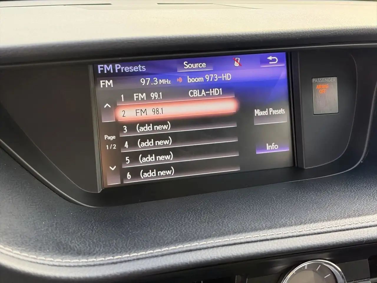 Lexus ES снимка Lexus ES