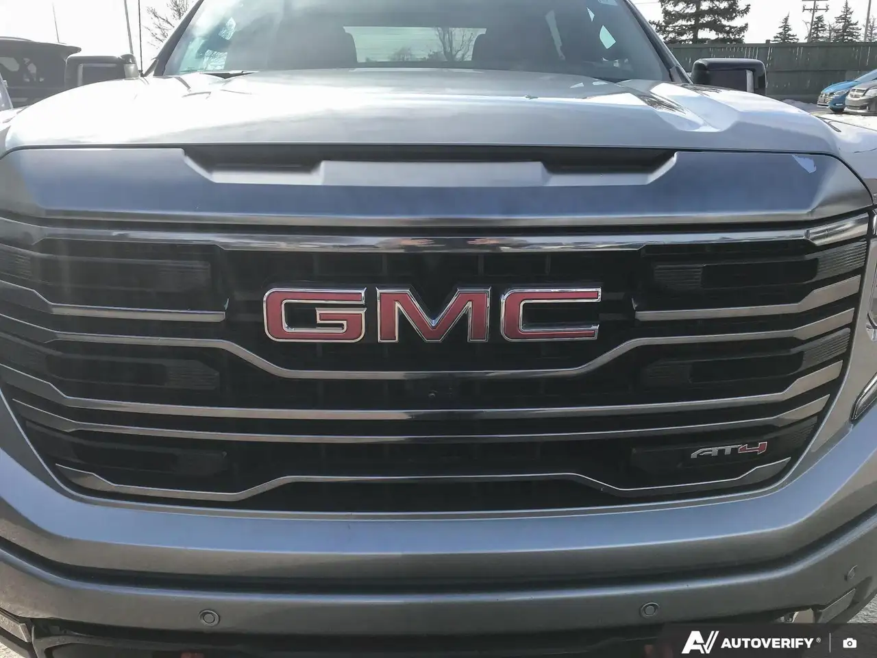 GMC Sierra 1500 photo GMC Sierra 1500