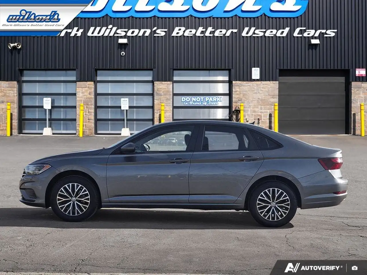 Volkswagen Jetta снимка Volkswagen Jetta