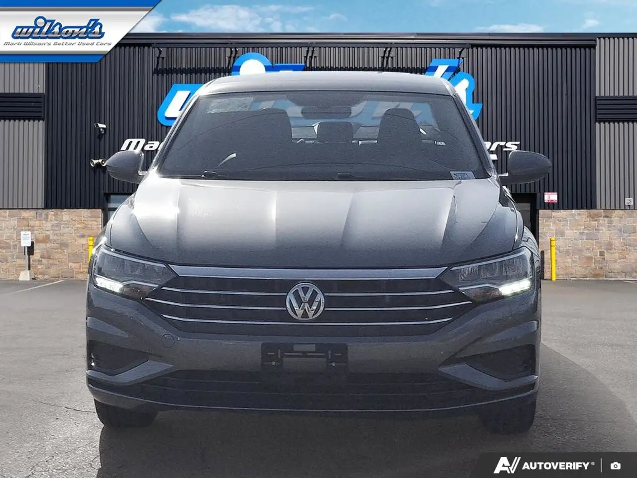 Volkswagen Jetta снимка Volkswagen Jetta