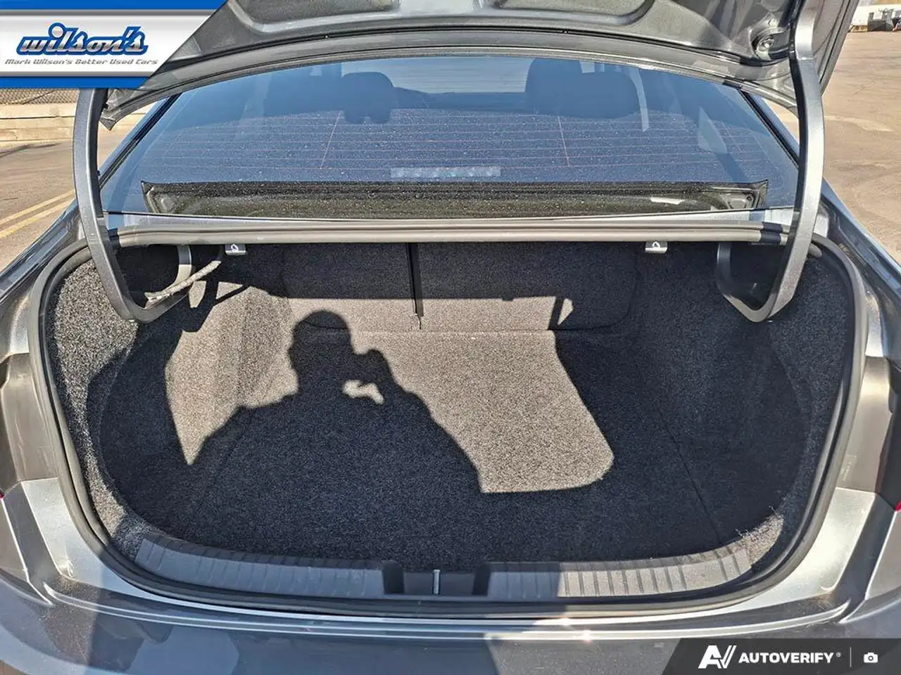 Volkswagen Jetta снимка Volkswagen Jetta