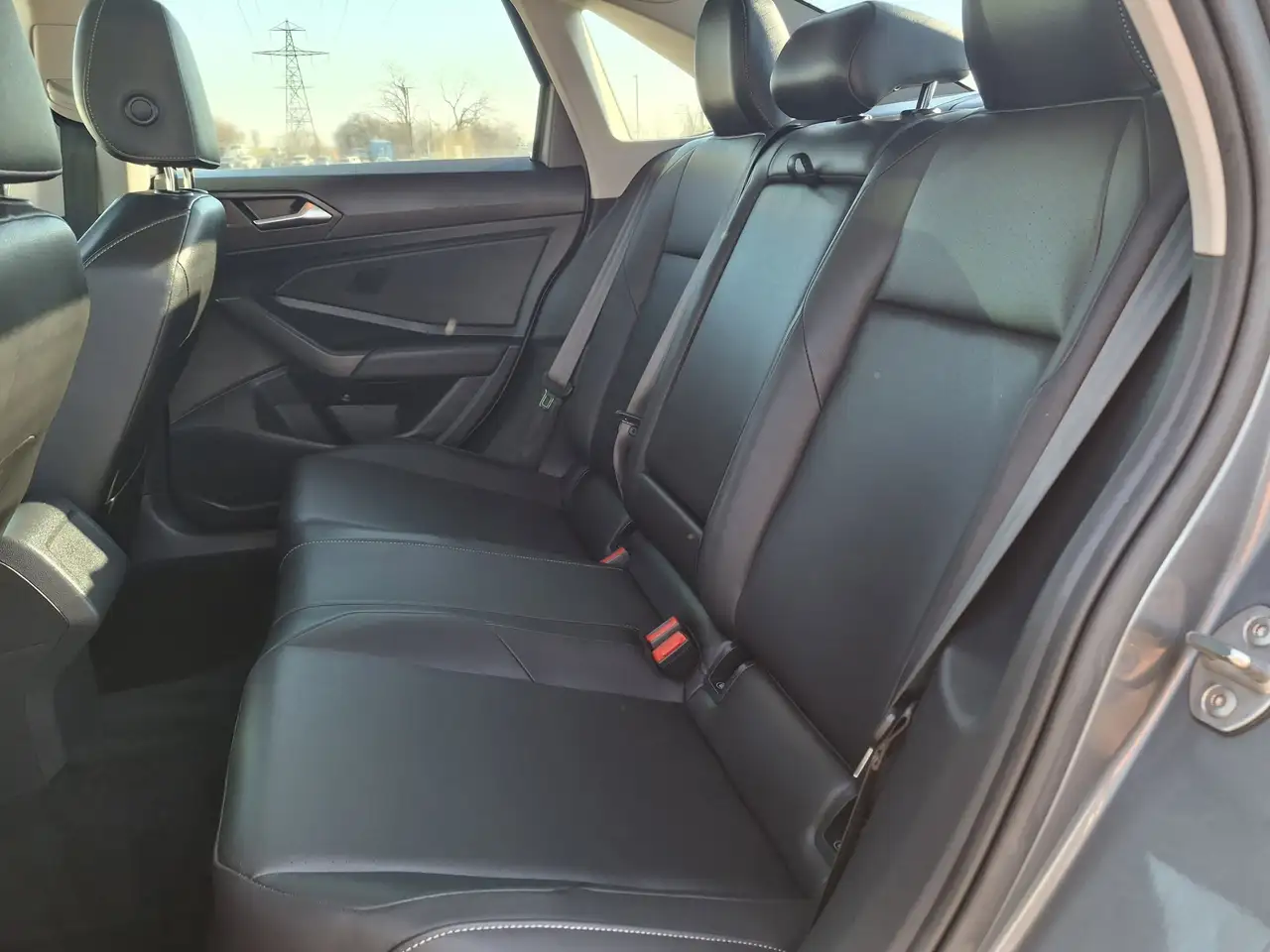 Volkswagen Jetta снимка Volkswagen Jetta