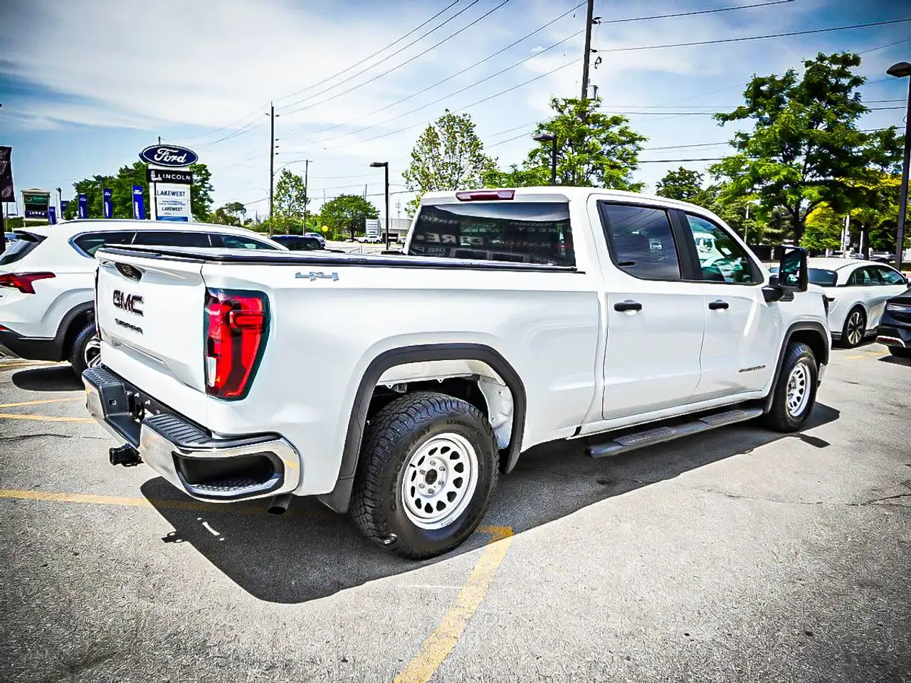 GMC Sierra 1500 photo GMC Sierra 1500