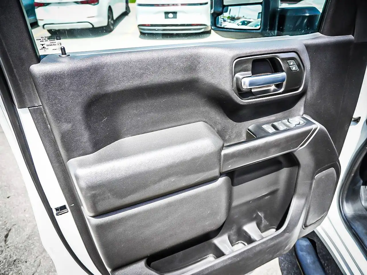 GMC Sierra 1500 photo GMC Sierra 1500