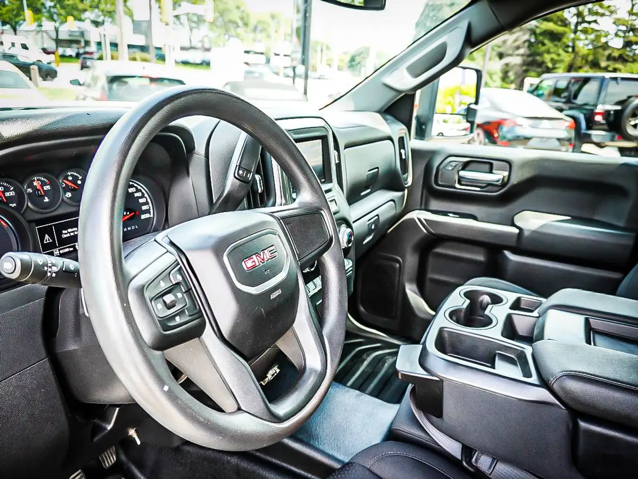 GMC Sierra 1500 photo GMC Sierra 1500