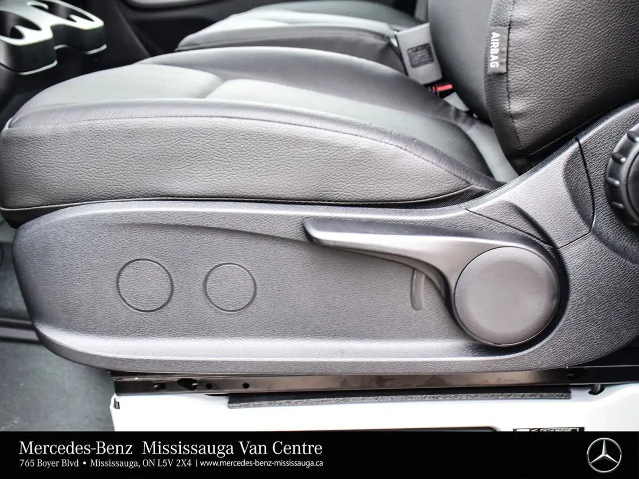 Mercedes-Benz Sprinter снимка Mercedes-Benz Sprinter