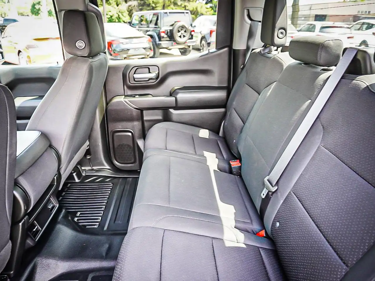 GMC Sierra 1500 photo GMC Sierra 1500