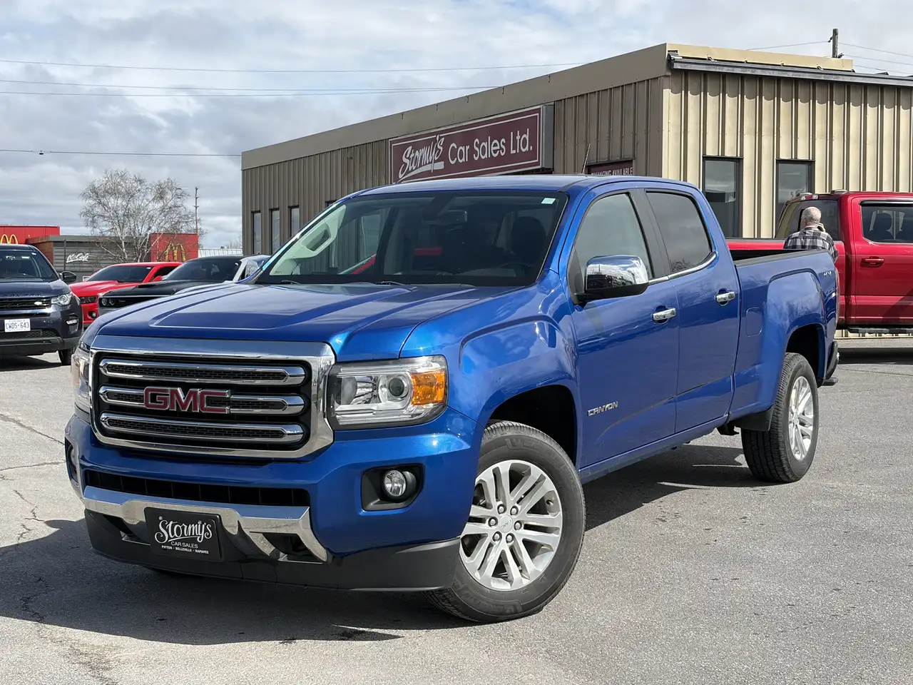 GMC Canyon photo GMC Canyon