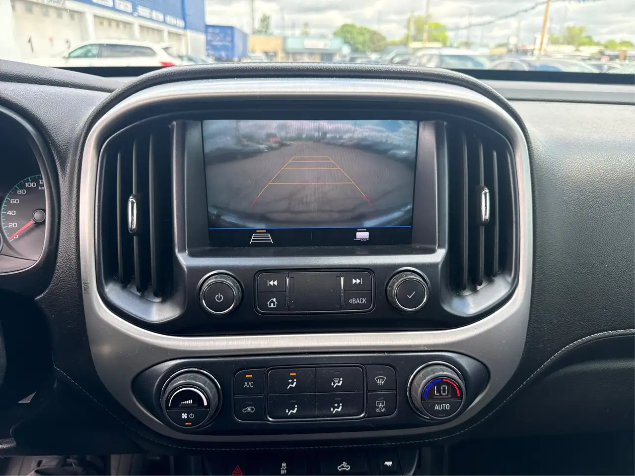 GMC Canyon fotografie GMC Canyon