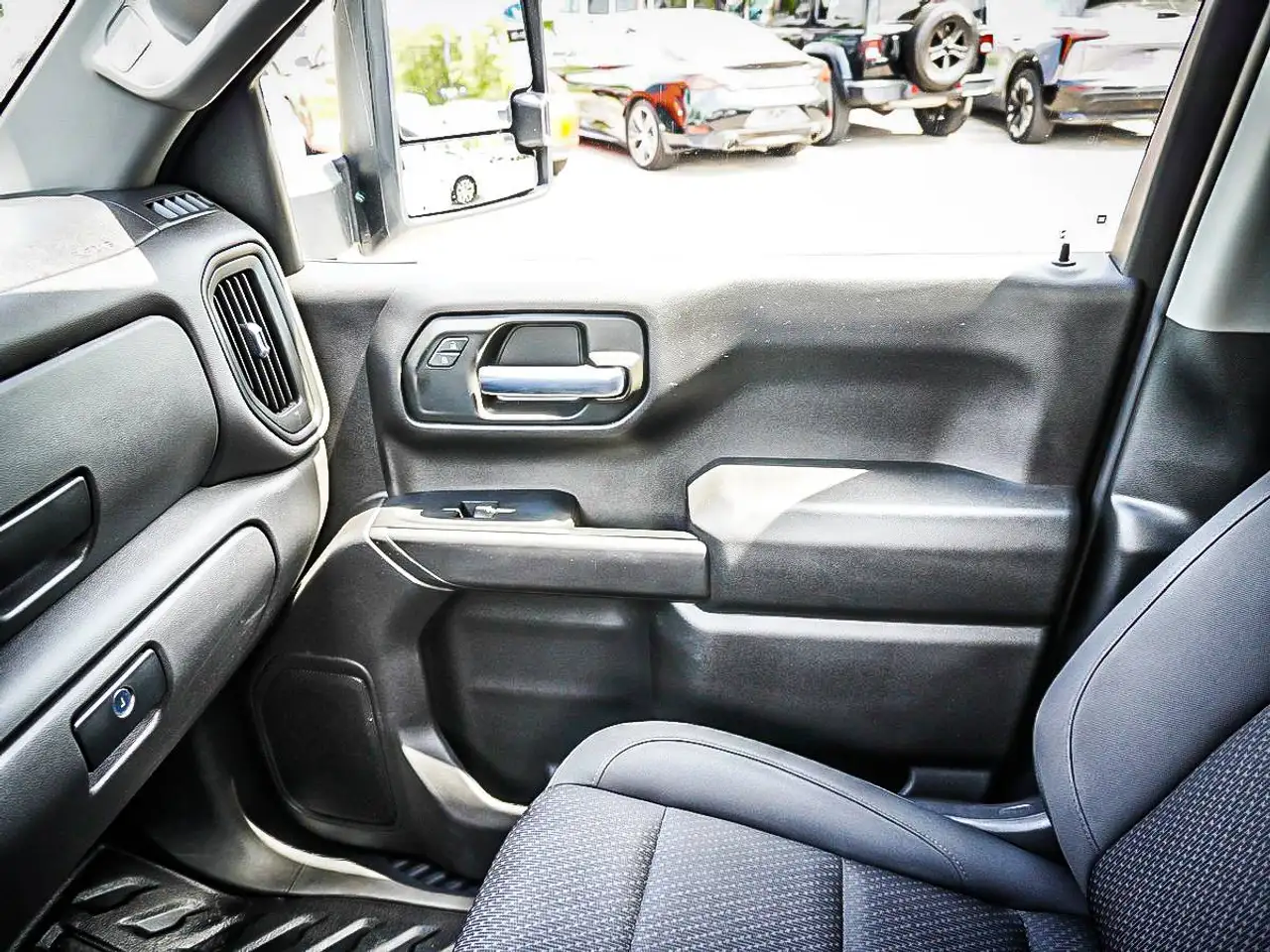 GMC Sierra 1500 photo GMC Sierra 1500