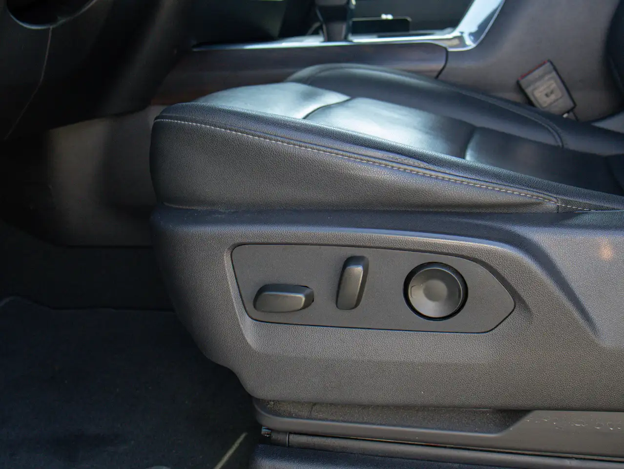 GMC Sierra 1500 photo GMC Sierra 1500