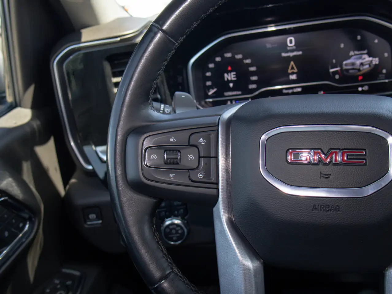 GMC Sierra 1500 photo GMC Sierra 1500