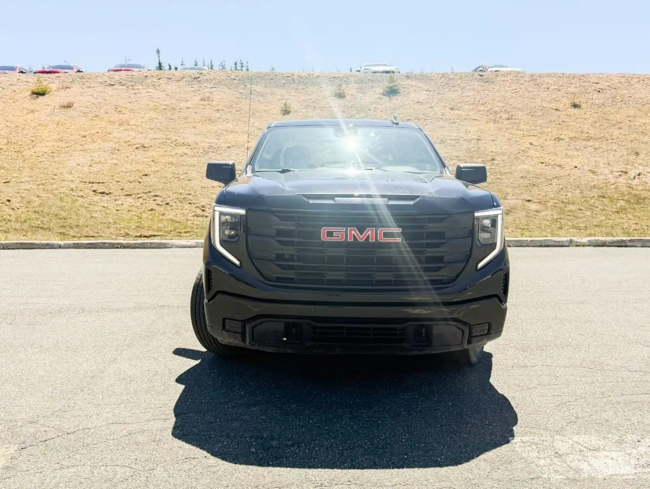 GMC Sierra 1500 снимка GMC Sierra 1500